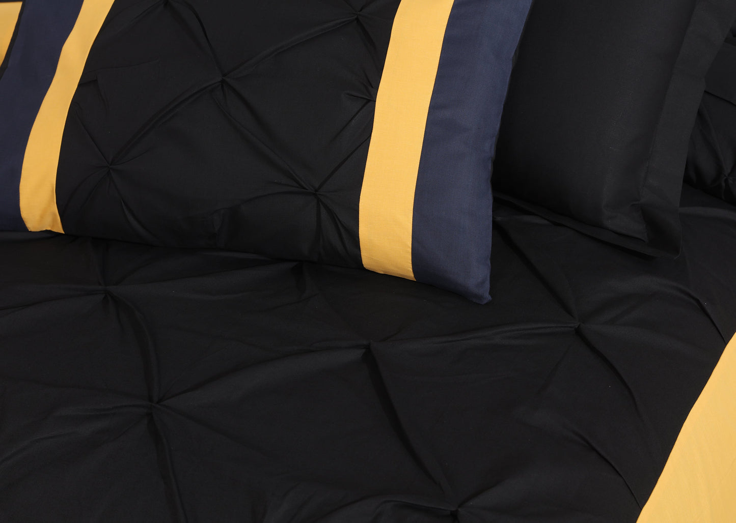 Hiroko-Bed Set 8 Pcs (Luxury)