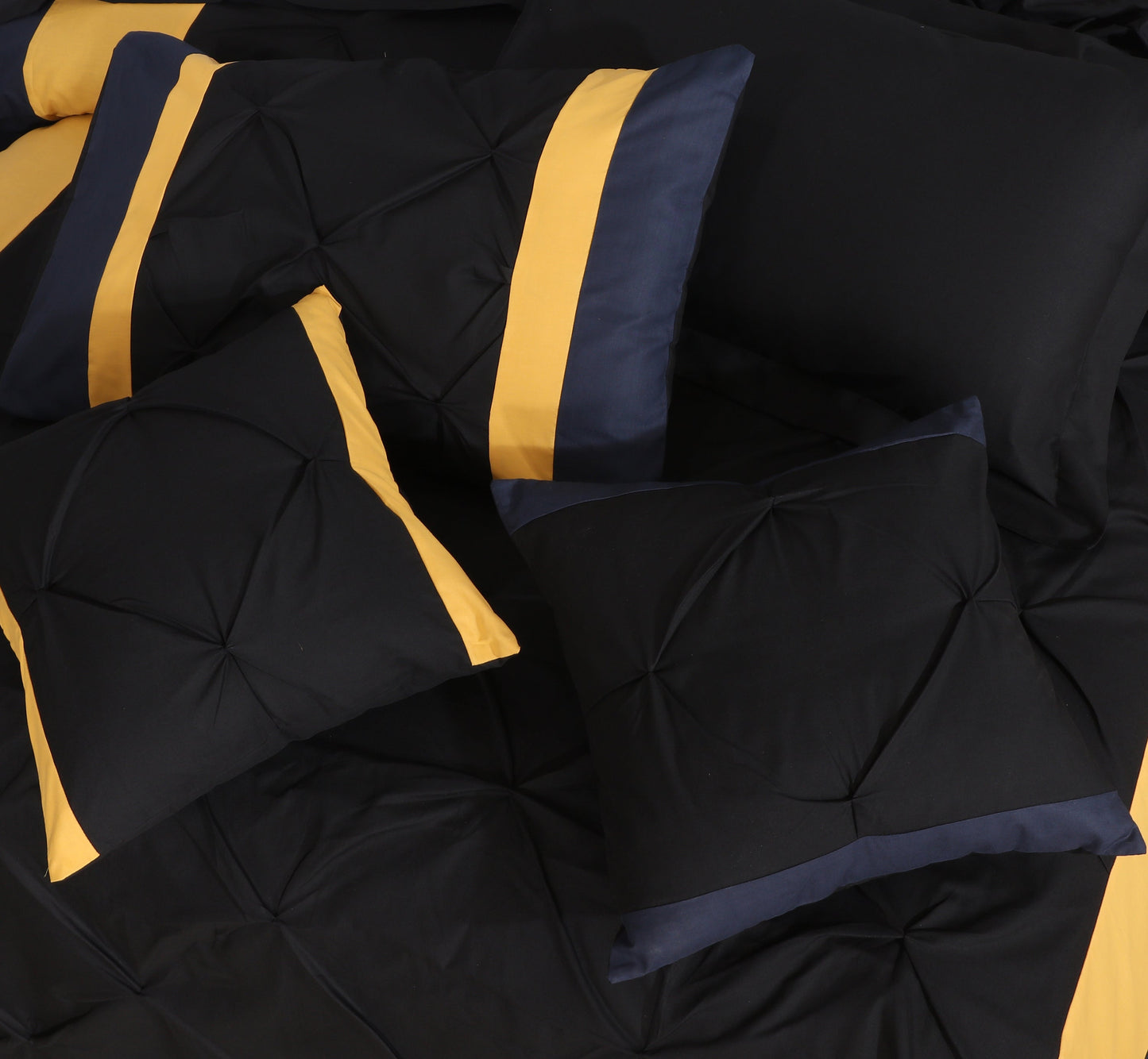 Hiroko-Bed Set 8 Pcs (Luxury)