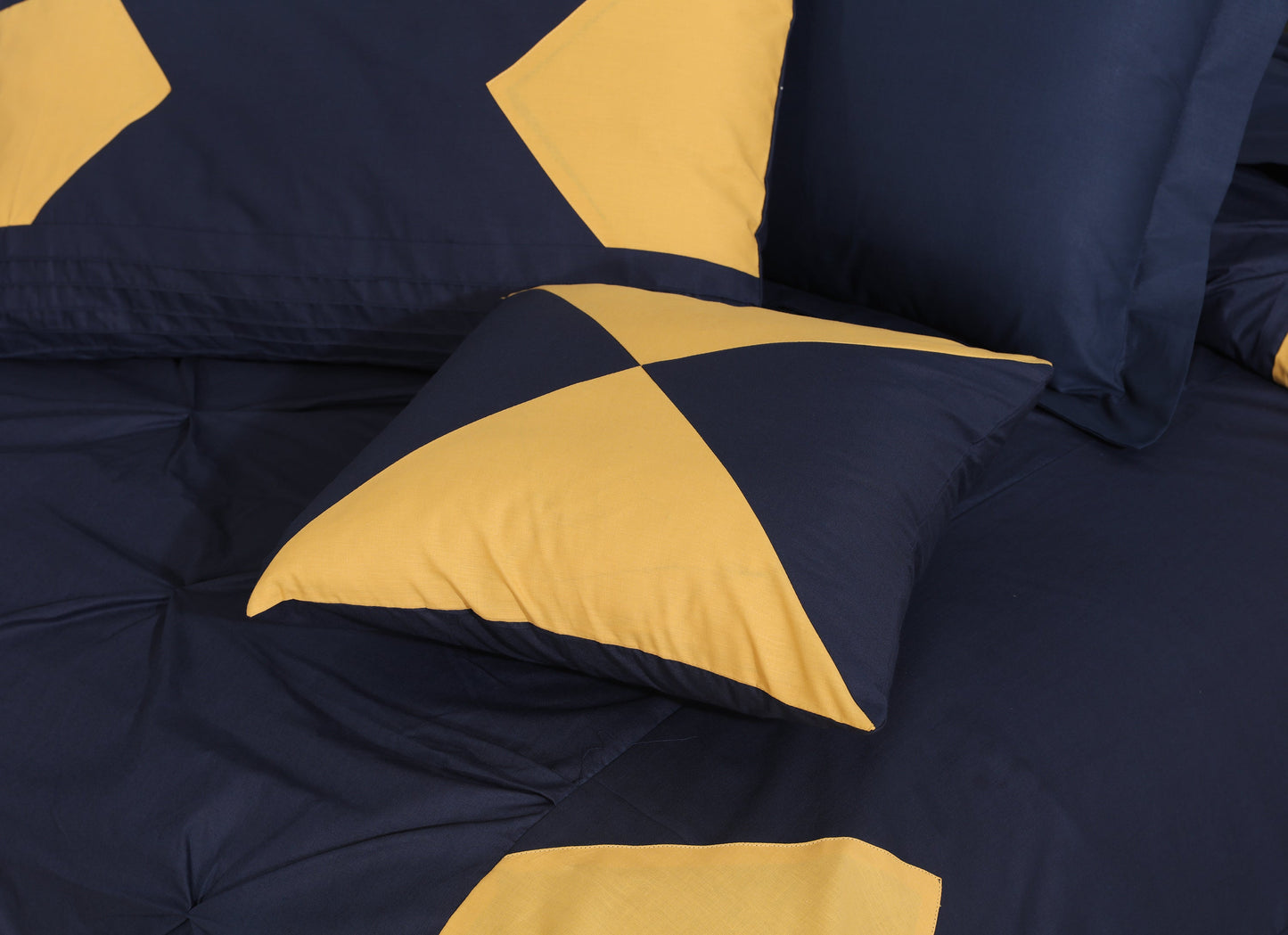 Emmert-Bed Set 8 Pcs (Luxury)