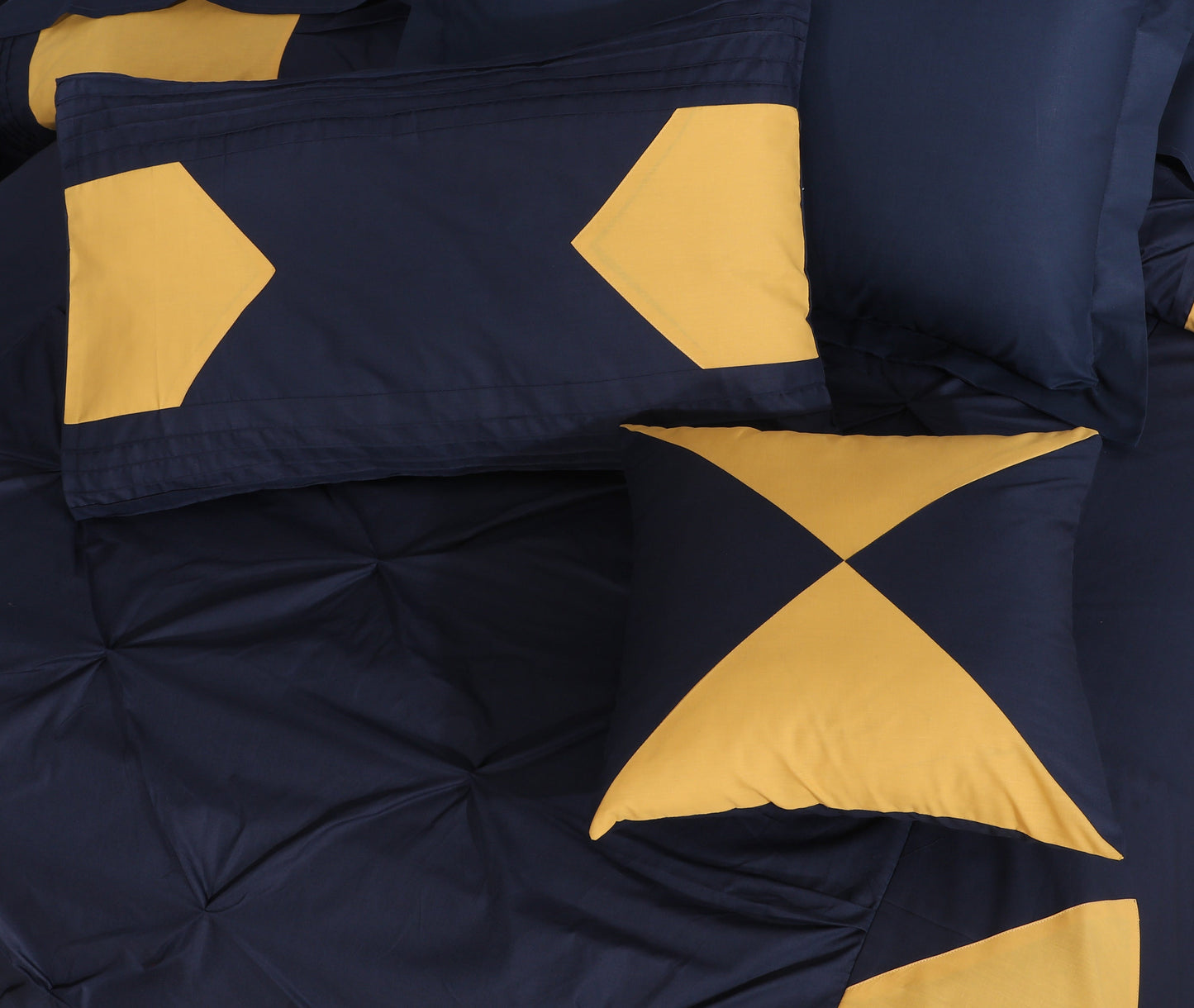 Emmert-Bed Set 8 Pcs (Luxury)